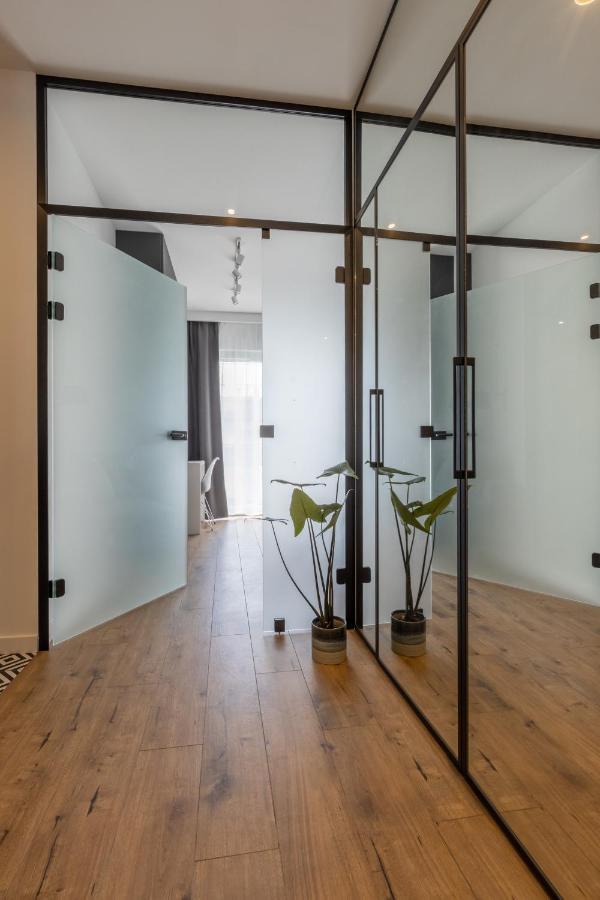 Bielany Apart Joanny Obok Metra Warsaw Exterior photo